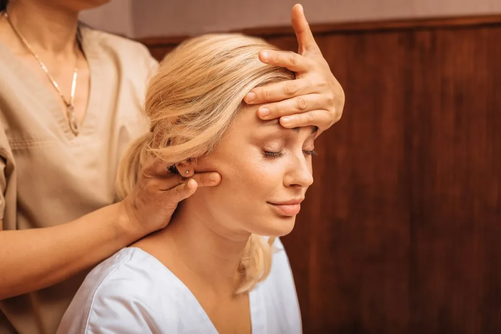 Douleurs cervicales : que faire et quand demander un avis ?